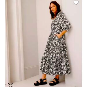 Whistles
Floral Print Trapeze Dress Medium